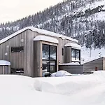 Casa vacanze In Out, Modern Comfort By The Slopes Hemsedal