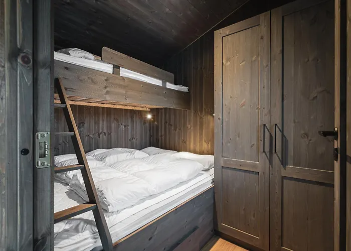 In Out, Modern Comfort By The Slopes * 헴세달